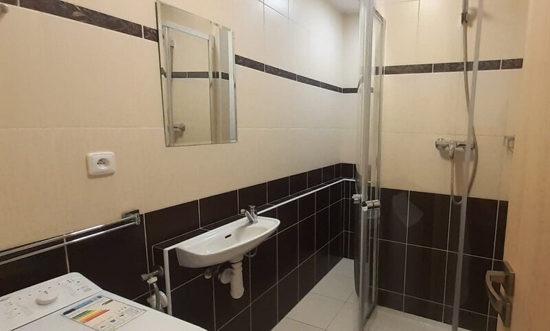 Pronájem kompletně zařízeného bytu 1+1, 35 m2, s lodžií, 2.NP, Zlín, ul. Družstevní, JS