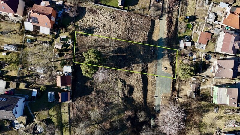 Prodej stavebního pozemku 1207 m²
