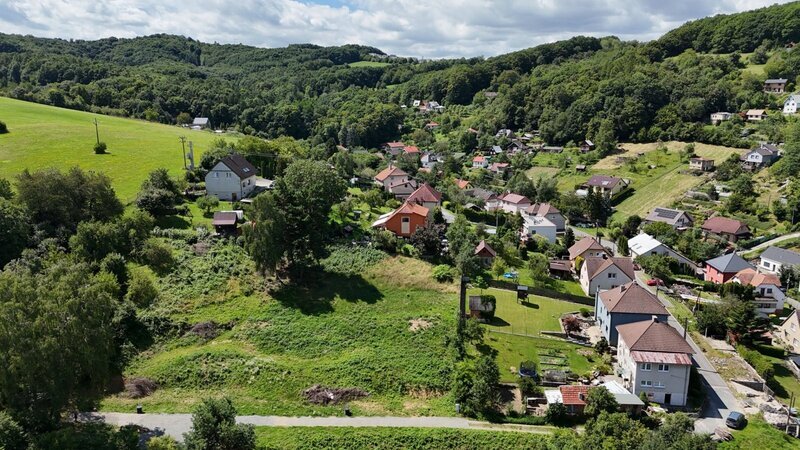 Prodej stavebního pozemku 1207 m²